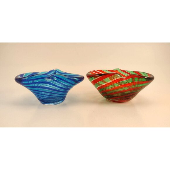 Heart-Shaped Glass Bowls With Swirling Stripes Trinket Dish Candle Holder Decor - Picture 5 of 13